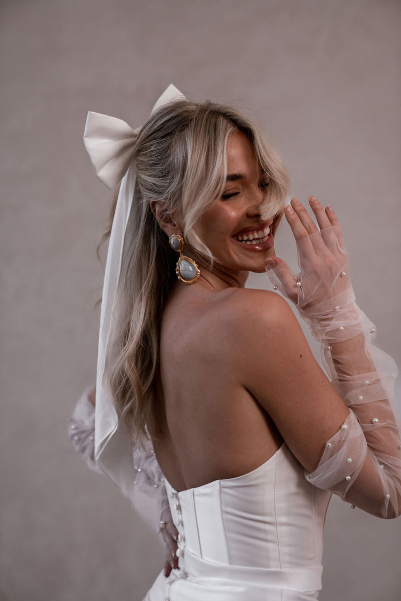 CREPE BOW